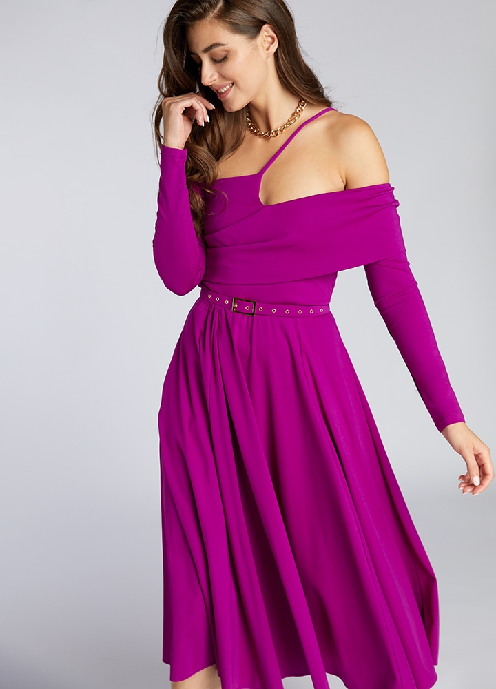 Rochie midi mov cu decolteu pe umeri si croiala evazata cu curea asortata Cinzano