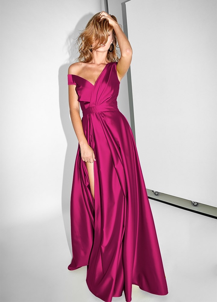 Rochie lunga de seara roz cu drapaje si decolteu asimetric Delirium 