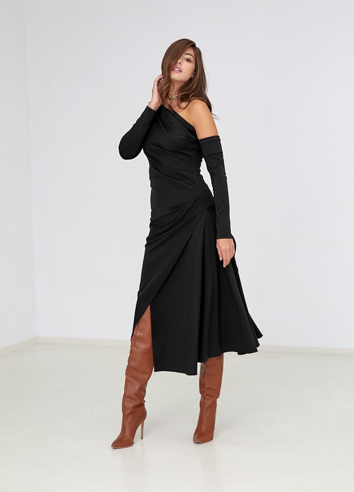 Rochie cocktail midi neagra cu fusta asimetrica si un umar decoltat Melrose