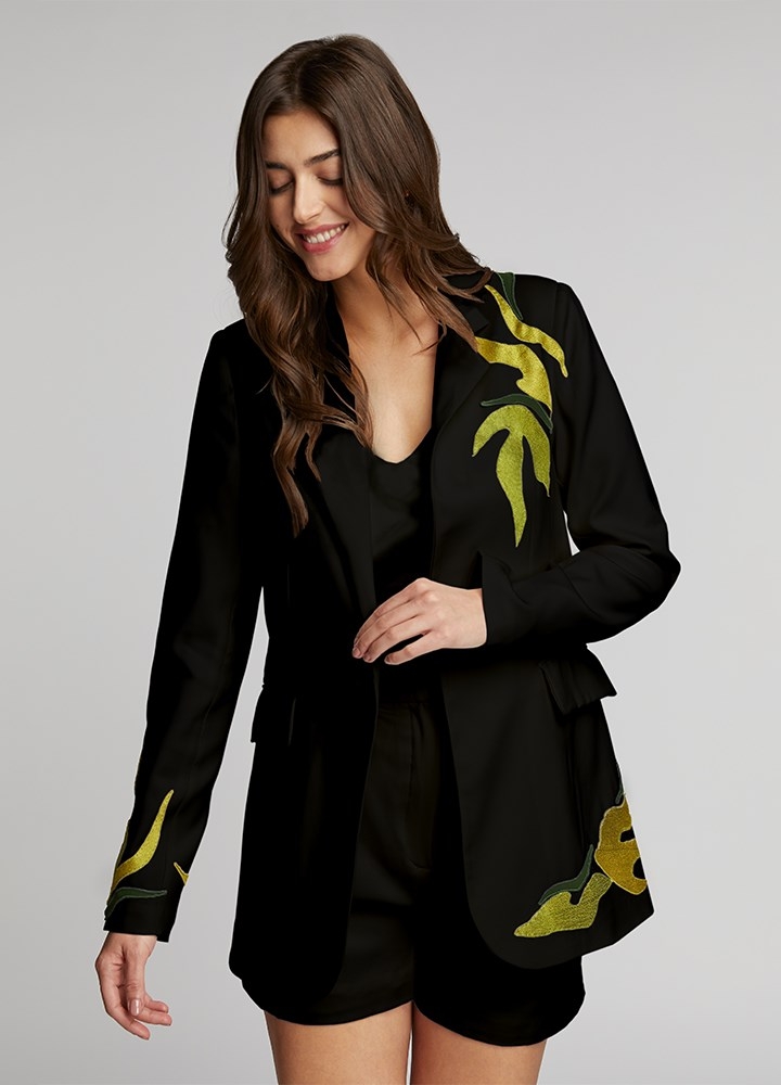 Sacou lung negru din lana cu broderii Jasmine 