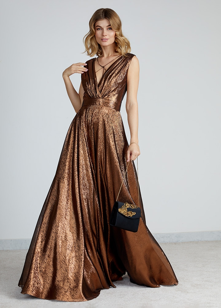 Rochie de seara lunga metalica din voal de matase cu decolteu in V Atlantis