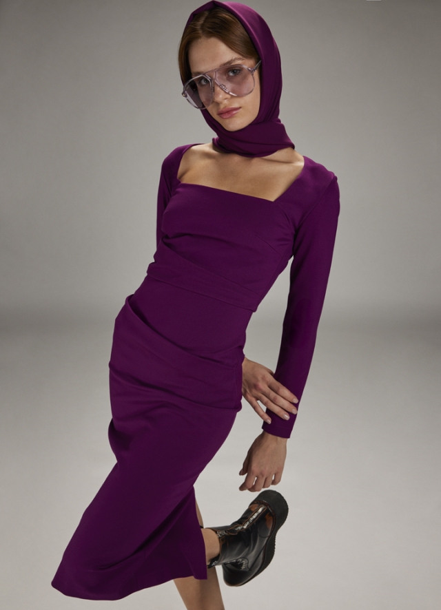 Rochie midi mov cu drapaje si decolteu patrat Vigo