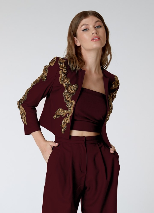 Sacou cocktail scurt visiniu din lana cu broderii Magna