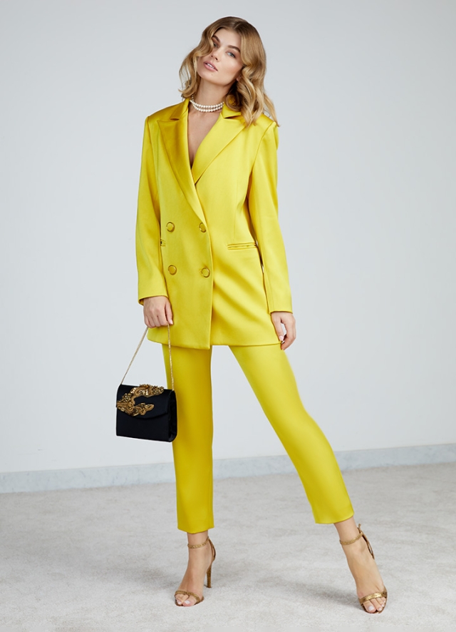 Pantaloni conici galbeni din satin cu talie inalta Sagrada 